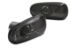 Zijknipperlicht | geschikt voor Opel | Astra 98-04 3d hat. / Astra 98-04 4d sed. / Astra 98-04 5d hat. / Astra Cabrio 01-06 2d cab. / Astra Coupé 00-06 2d cou. / Astra Stationwagon 98-04 5d sta. | smoke