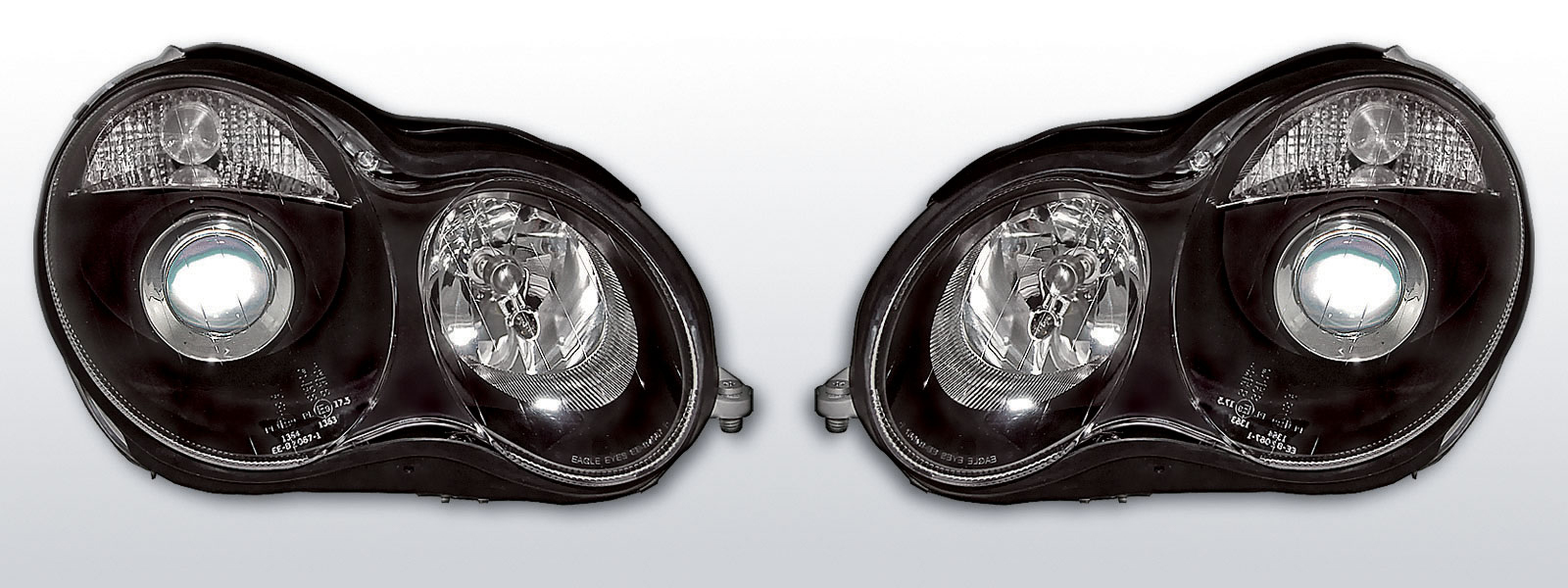 Koplamp voor MERCEDES-BENZ C-KLASSE (W203) bouwjaar 2000.05-2007.02