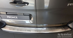 Achterbumperbeschermer | geschikt voor Toyota | Proace 16- 2d bes. | Ribs | RVS rvs zilver