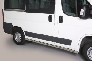 Side Bars | Fiat | Ducato Combinato 12-14 4d bus. / Ducato Combinato 14- 4d bus. | RVS rvs zilver Side Protection SWB