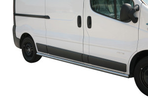 Side Bars | Renault | Trafic 11-14 4d bus. | zwart Oval Side Protection RVS