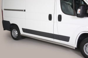 Side Bars | Fiat | Ducato Combinato 12-14 4d bus. / Ducato Combinato 14- 4d bus. | RVS zwart Side Protection MWB