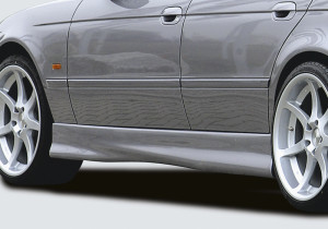 Rieger side skirt | 5-Serie E39: 12.95-12.02 - Lim., Touring | r stuk ongespoten abs | Rieger Tuning