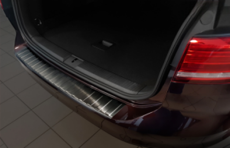 Achterbumperbeschermer | geschikt voor Volkswagen | Passat Variant 14- 5d sta. | RVS zwart Zijdeglans