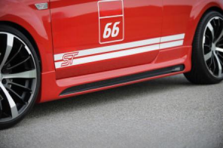 Rieger side skirt | Focus 2: 07.04-01.08 (tot Facelift), 02.08-01.11 (vanaf Facelift) - 3-drs. Focus 2 ST: 10.05-01.08 (tot Facelift), 02.08-01.11 (vanaf Facelift) - 3-drs. | l stuk carbonlook abs | Rieger Tuning